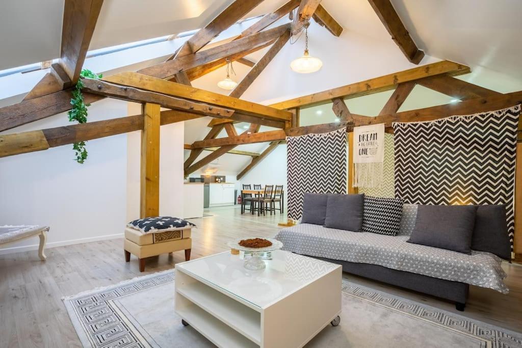 The Backstage Apartment La-Roche-en-Ardenne Luaran gambar